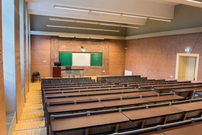 UMF Targu Mures - amfiteatru