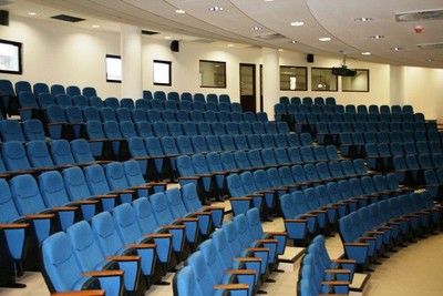 Universitatea Lumina